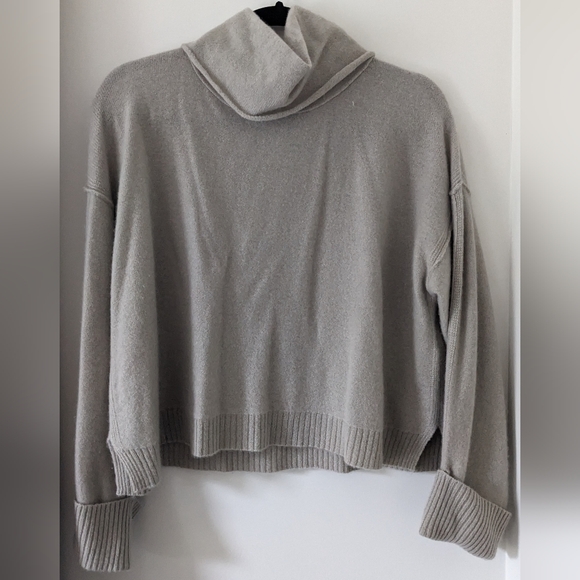 Free People Oliver soft cashmere sweater XS - Picture 3 of 10